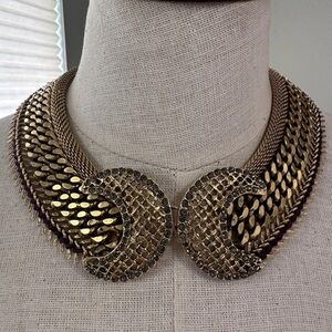 Lizzie Fortunato Jewels Gold Chain Reversible Collar Statement Necklace